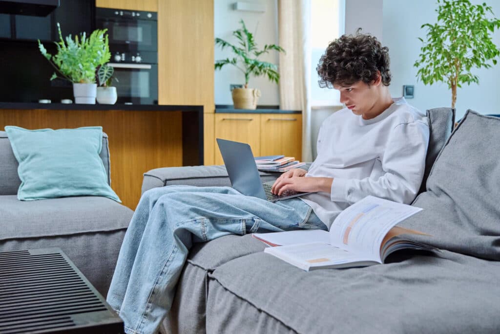 2 étudiants sur 3 vont utiliser ia choix sur parcoursup