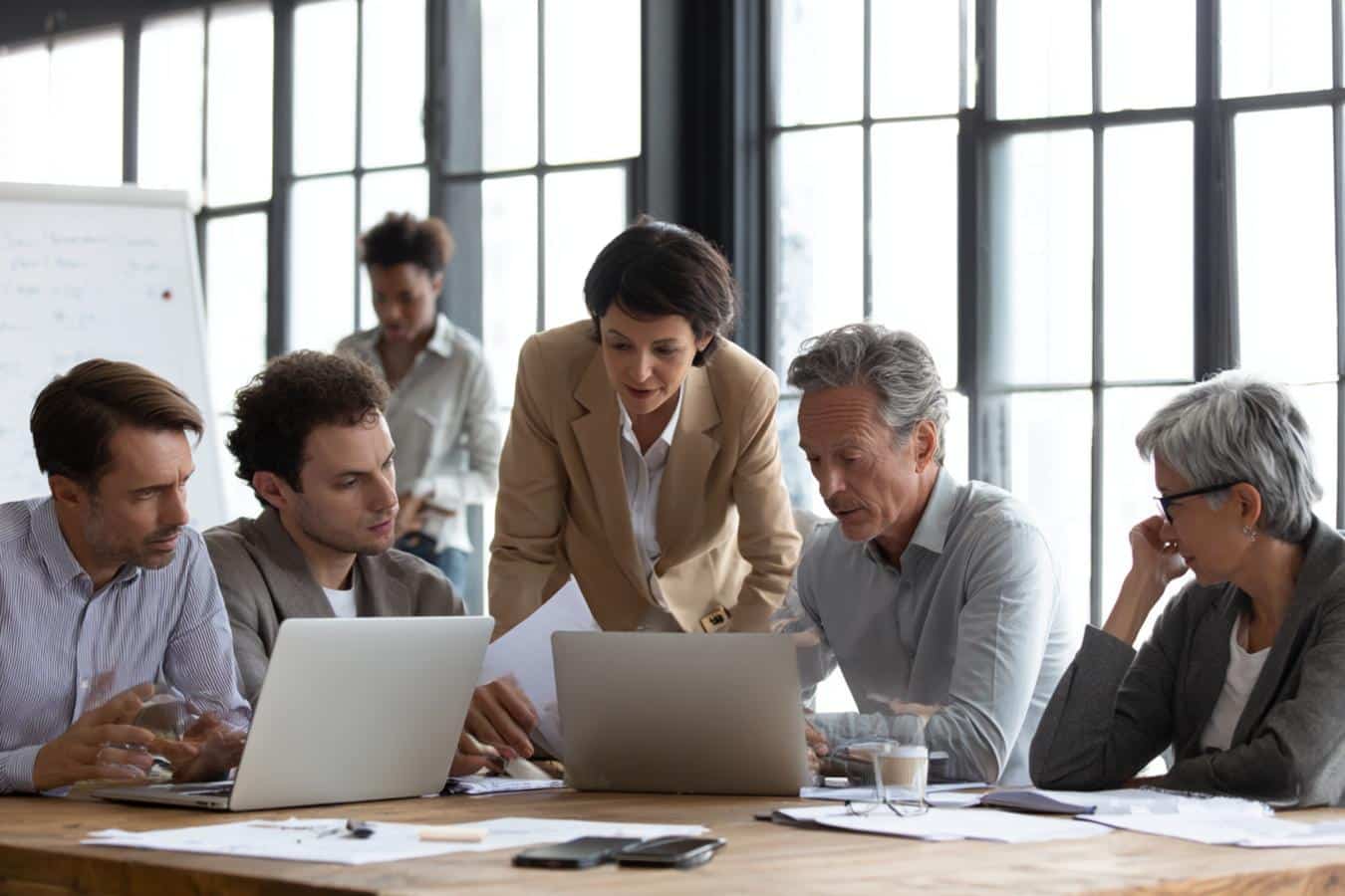 difference onedrive sharepoint travail equipe