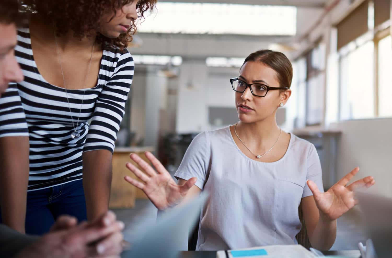 discriminations physiques absence de lutte en entreprise