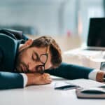 pourquoi les entreprises les plus performantes placent le sommeil de leurs collaborateurs au cœur de leur stratégie